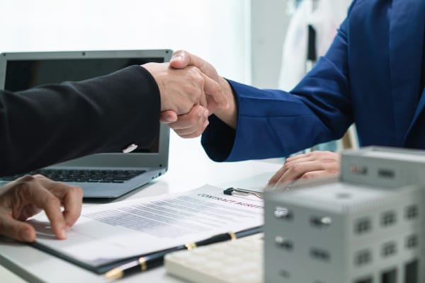 不動産仲介事業